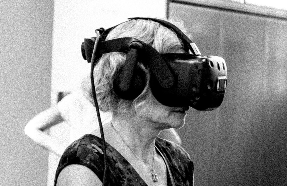 Augmented Reality vs Virtual Reality in Healthcare Simulation
