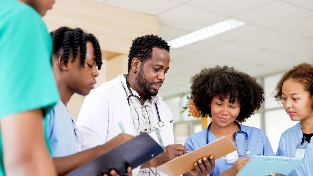 The Effect of Prebriefing Checklists in Clinical Simulation