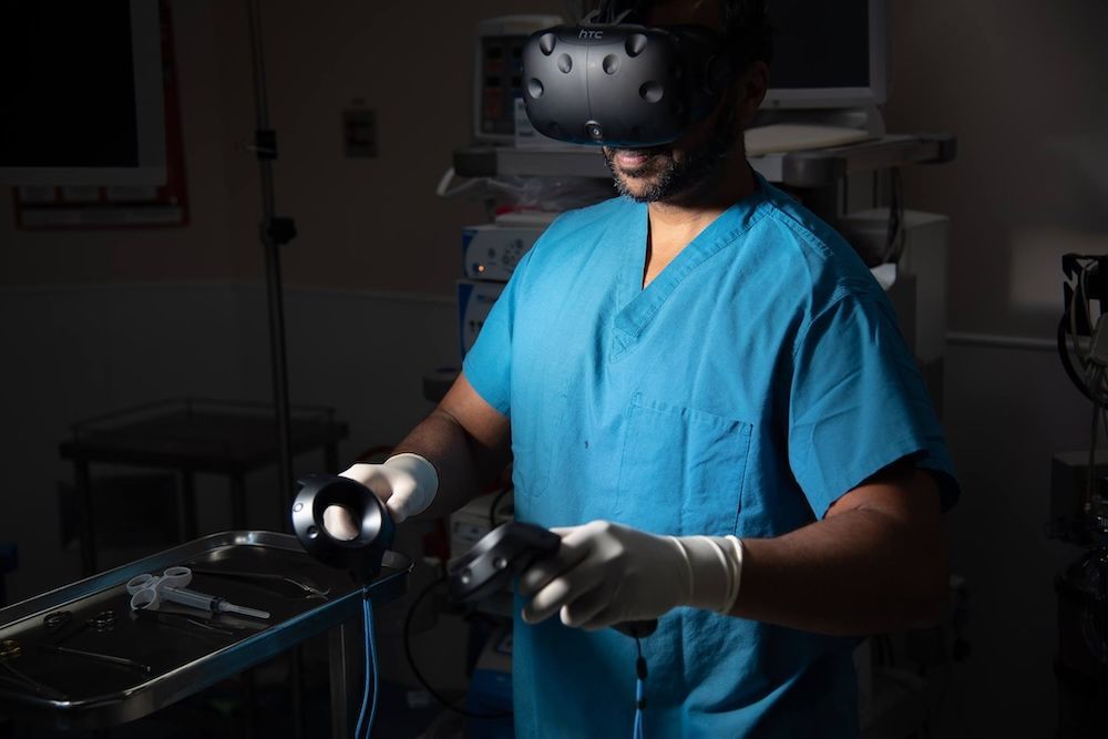 HTC Vive Designs Virtual Training Solutions for Healthcare