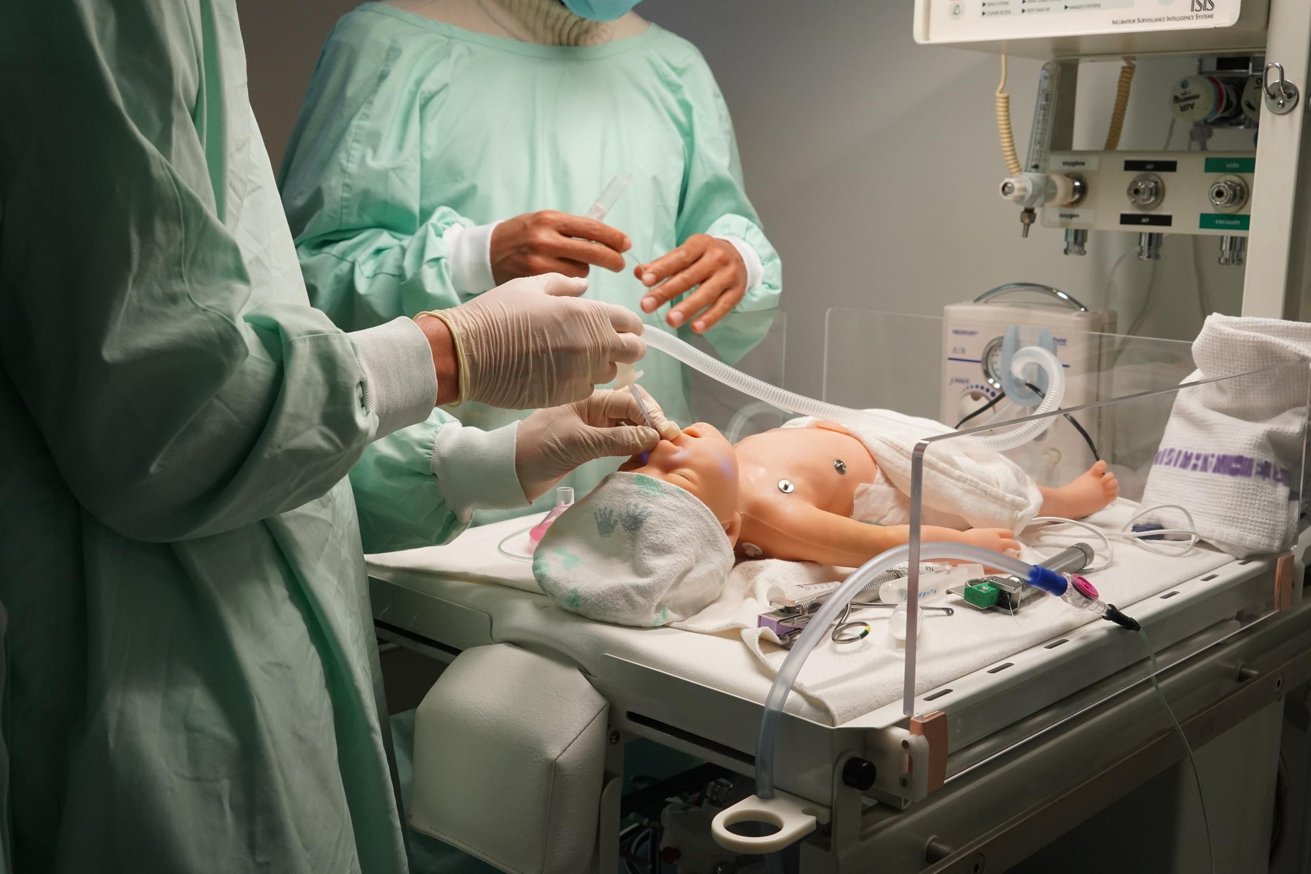 Enhancing Neonatal Emergency Preparedness with High-Fidelity Neonatal Simulators