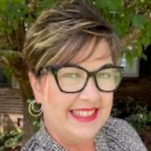 Profile photo of Erin Hinson