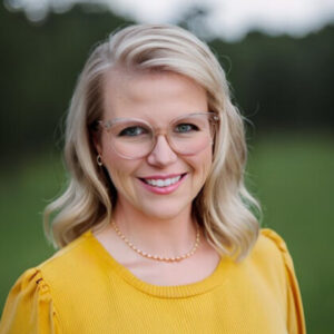 Profile photo of Amy Vinton